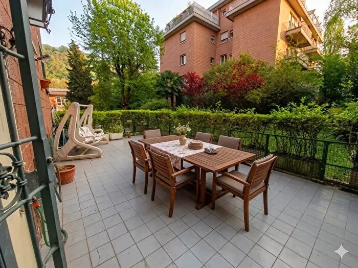 Appartamento quadrilocale in vendita in Via Baracca, Casalecchio Di Reno