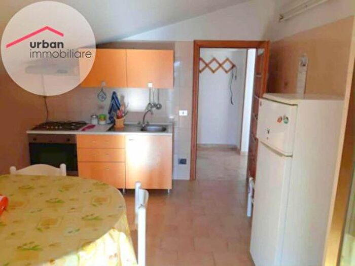 Appartamento con 6 locali in affitto in LAquila