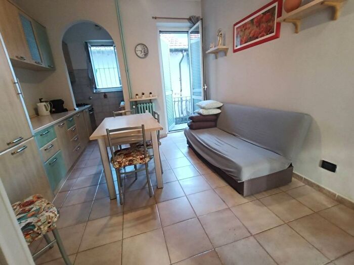 Appartamento bilocale in affitto in Via Filippo Juvarra, Centro, Orbassano