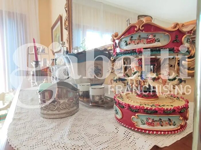 Appartamento con 5 locali in vendita in Via delle Vigne, Vicopisano