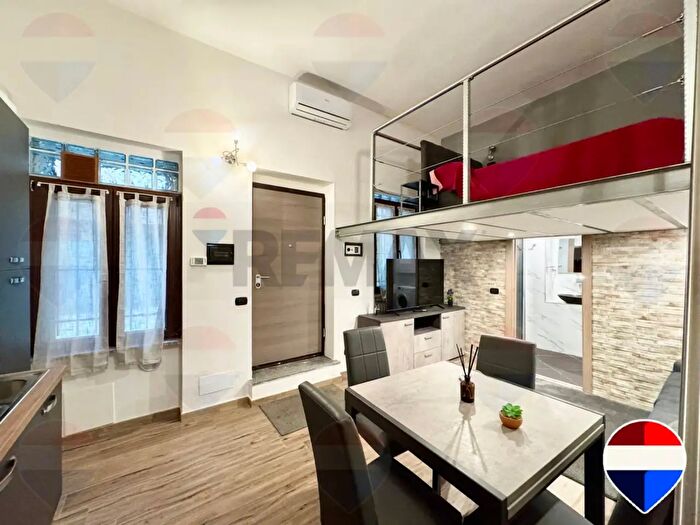 Appartamento monolocale in vendita in Via Melchiorre Delfico a, Milano