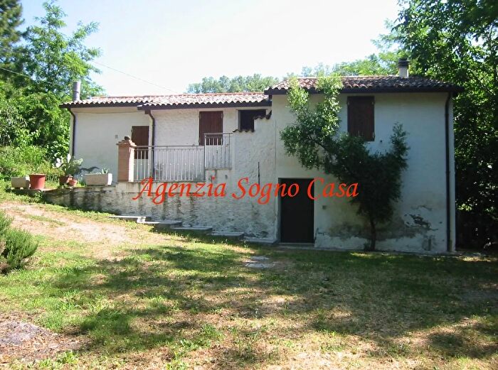 Casa con 6 locali in vendita in Zona Predappio Alta Predappio ForliCesena, Cesena