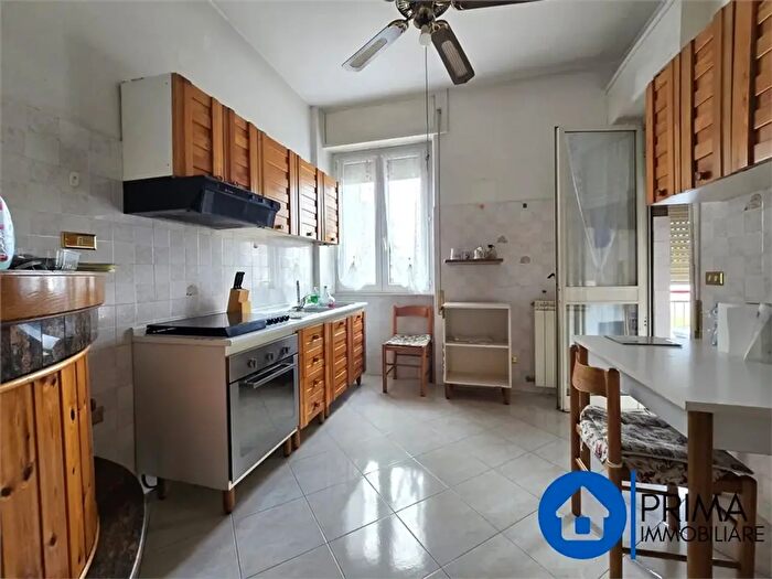 Appartamento quadrilocale in vendita in Via Piana dei Greci, Terni