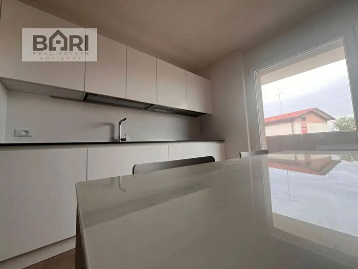 Appartamento quadrilocale in vendita in Via Giosuè Carducci, Pordenone