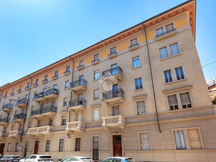 Appartamento trilocale in vendita in Via Eusebio Bava, Torino