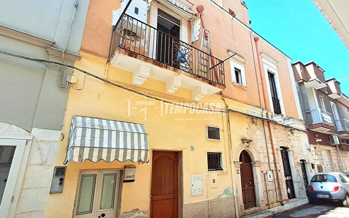 Casa monolocale in vendita in Adelfia