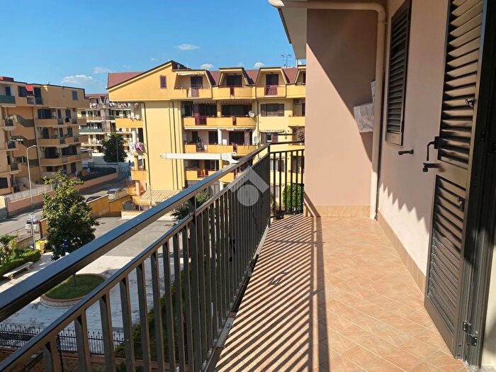 Appartamento trilocale in vendita in Via Spiniello, Acerra