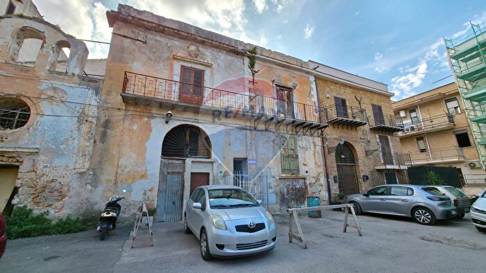 Appartamento bilocale in vendita in Via Antonio Pizzuto, Palermo