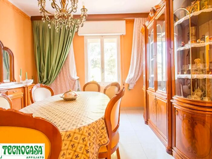 Appartamento con 5 locali in vendita in Via Emilio Farolfi, Casalecchio Di Reno