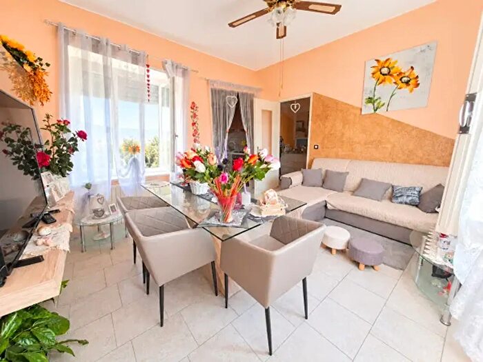 Appartamento bilocale in affitto in Via Carlo Bussinello, Canelli