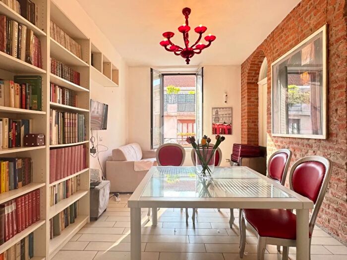 Appartamento trilocale in vendita in Via Vitruvio, Milano