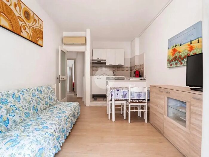 Appartamento trilocale in vendita in Via Spezzaferro, Silvi