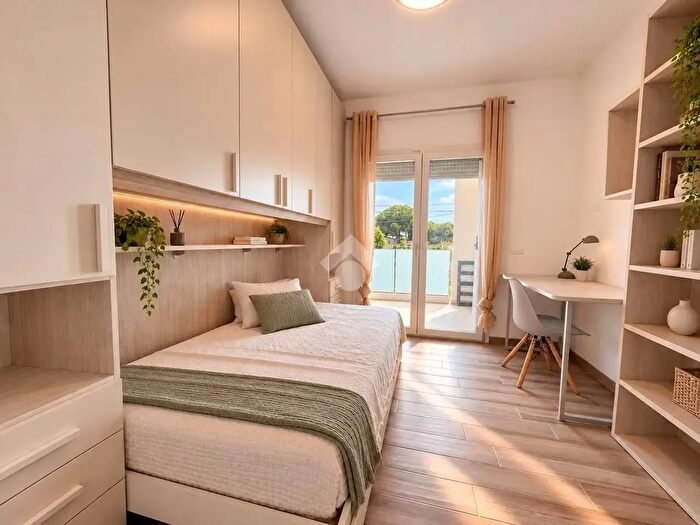 Appartamento trilocale in vendita in Via degli Astri, Cagliari