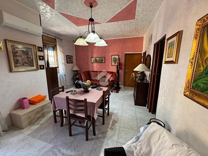 Appartamento bilocale in vendita in Largo Nasso, Palermo