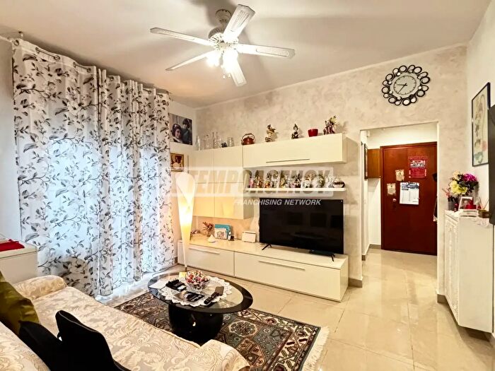 Appartamento bilocale in vendita in Via Luigi Cadorna, Bresso