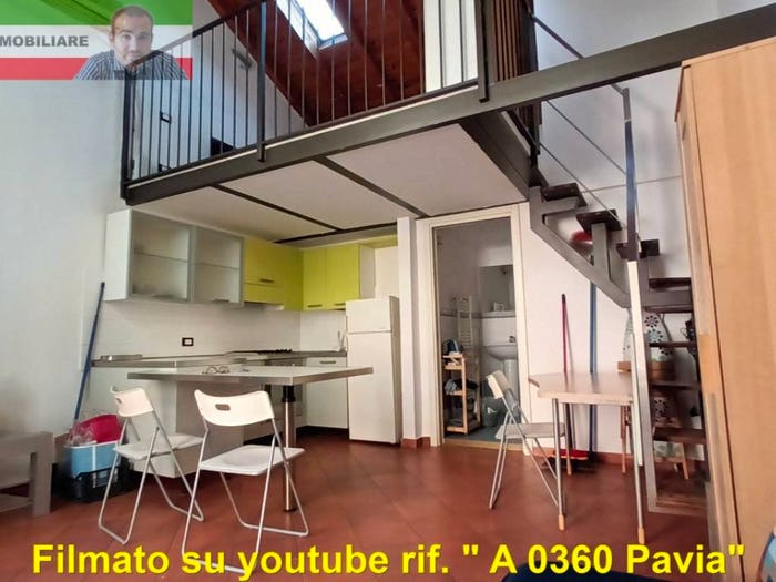 Appartamento bilocale in affitto in Via Riviera, Pavia
