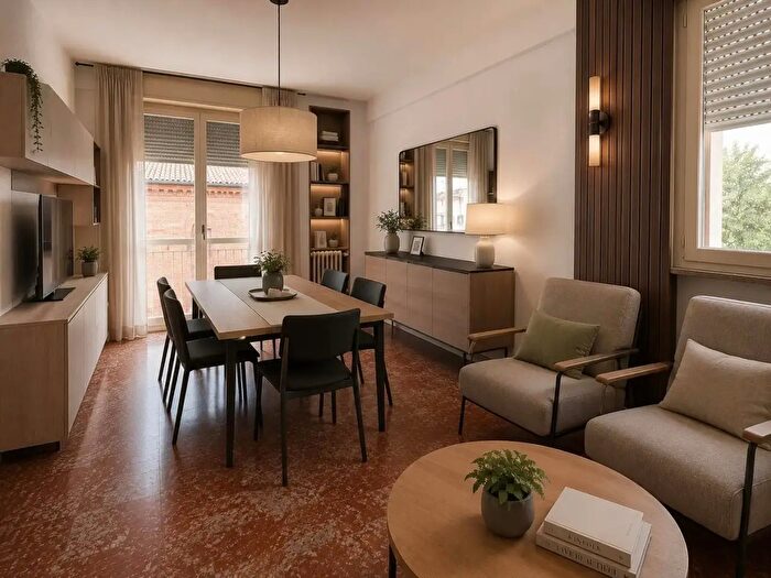 Appartamento con 5 locali in vendita in Via XX Settembre, Ferrara