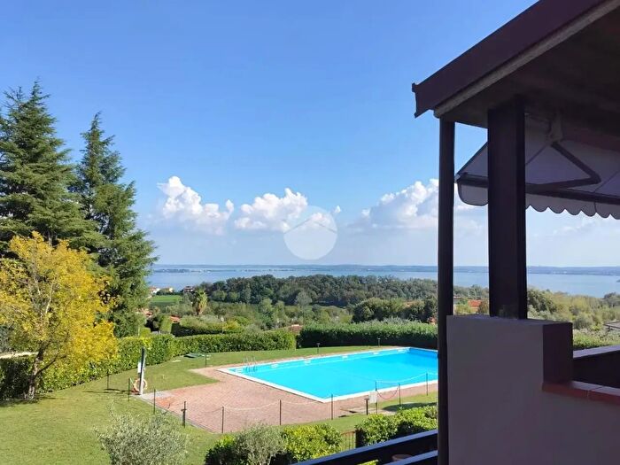 Casa trilocale in vendita in Via Costalunga, Soiano Del Lago