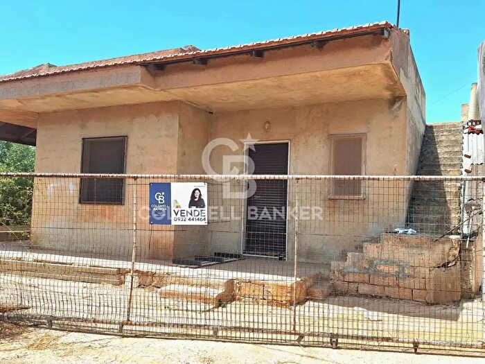 Casa con 5 locali in vendita in Cda Bruffalori, Scicli