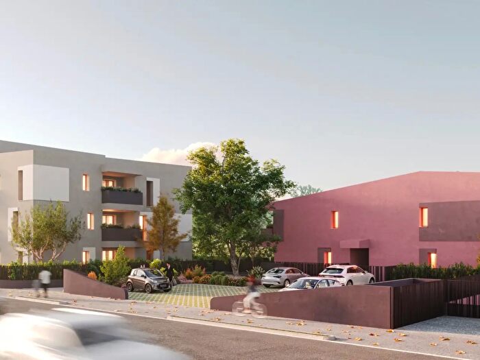 Appartamento con 5 locali in vendita in Via Marecchiese, Rimini