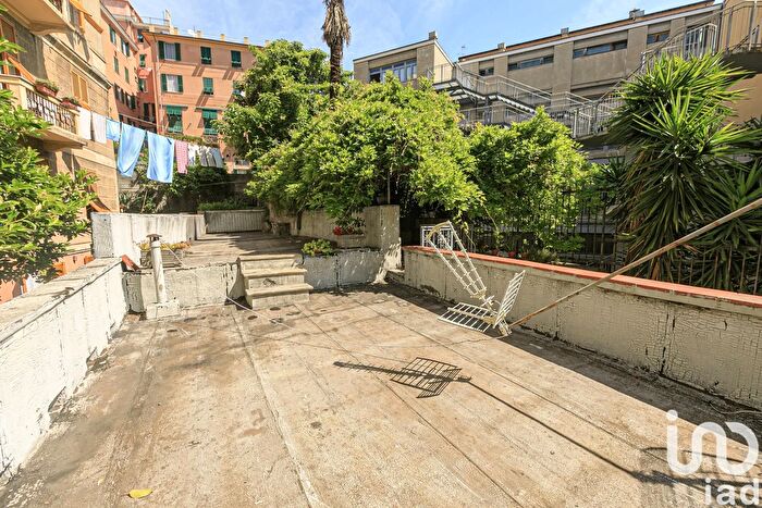 Casa trilocale in vendita in Via Cornigliano, Genova