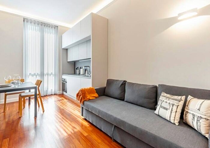 Appartamento bilocale in affitto in Via Carlo Vittadini, Bocconi, Milano