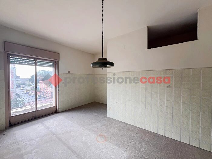 Appartamento quadrilocale in vendita in Via Nazionale, Pace Del Mela