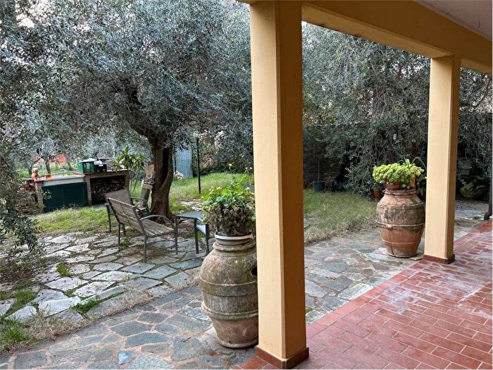 Appartamento bilocale in affitto in San Feliciano, Magione