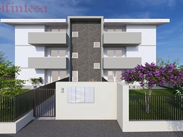 Appartamento trilocale in vendita in Via Alessandro Pertini, Martinengo