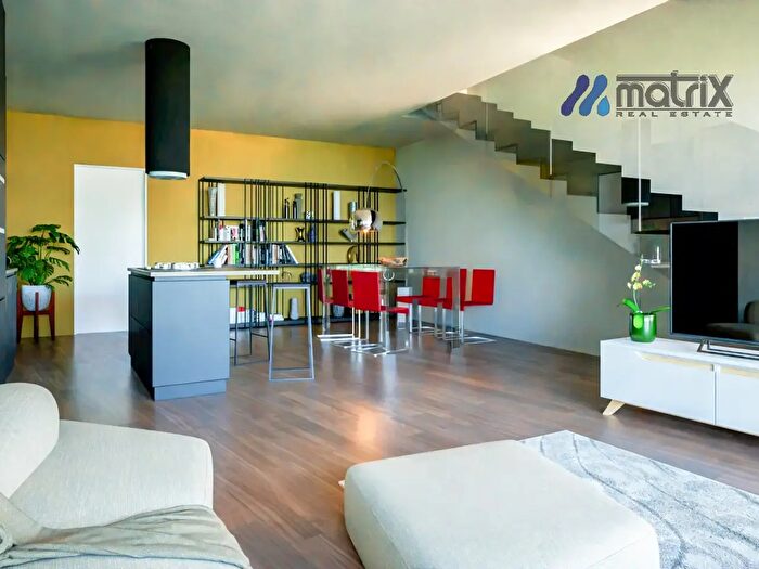 Casa con 10 locali in vendita in Via Padova, Vigonovo