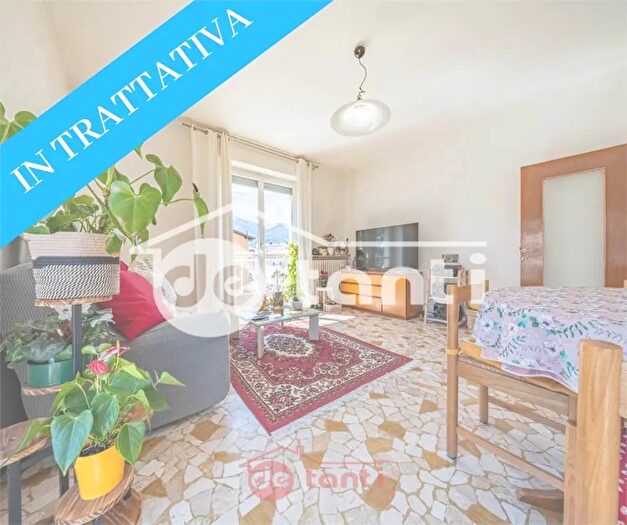 Appartamento con 5 locali in vendita in Via G Marconi Chiavenna So, Chiavenna