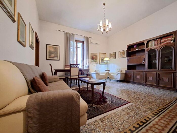 Appartamento quadrilocale in vendita in Via XX Settembre, Voghera