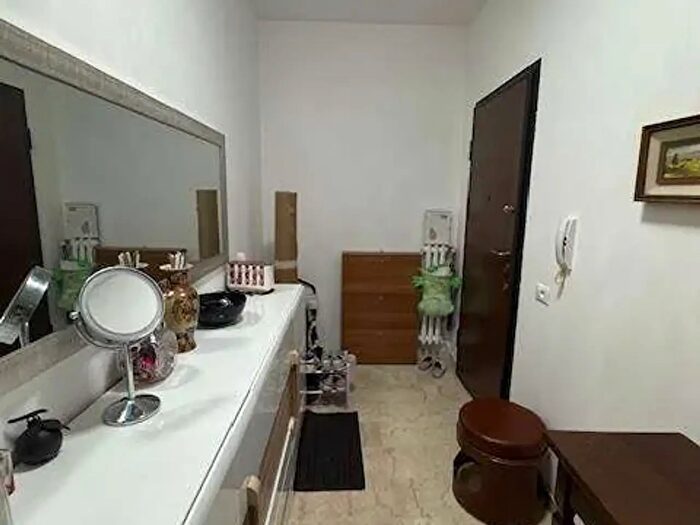 Appartamento quadrilocale in vendita in Modena