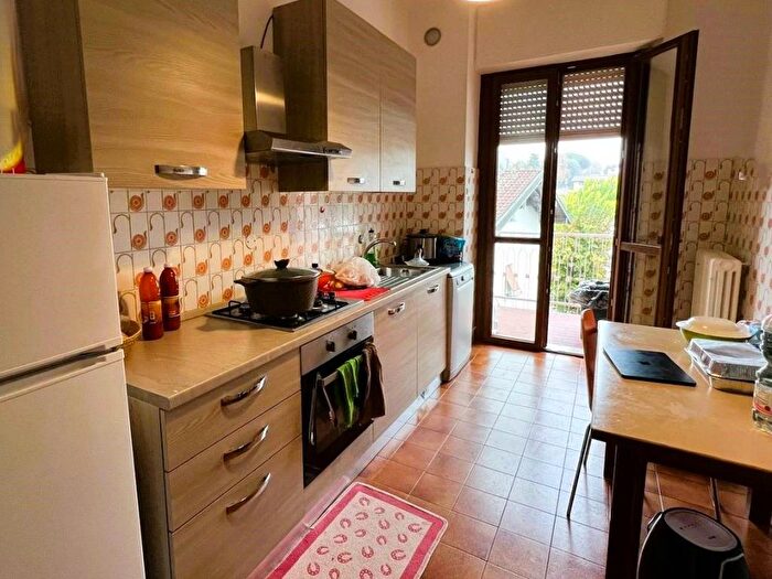 Appartamento trilocale in affitto in Via San Giuseppe, Vighizzolo Cascina Varenna, Cantù