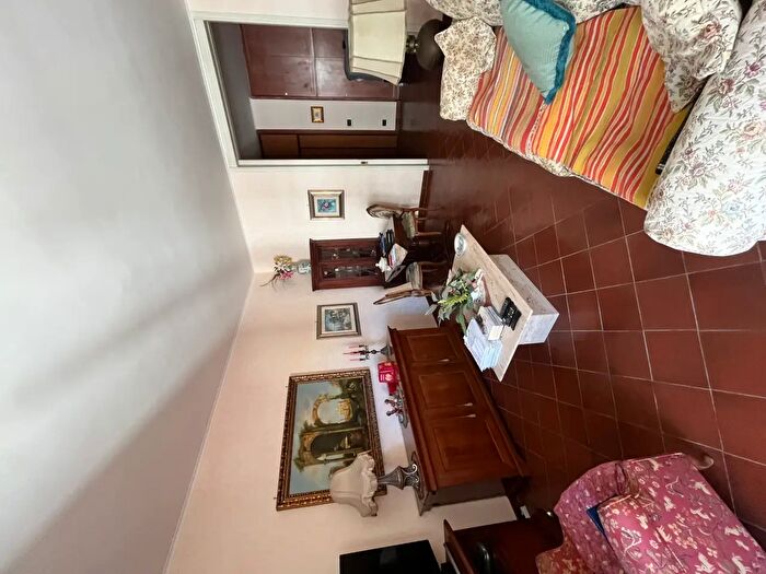 Appartamento trilocale in vendita in Via degli Aldobrandini, Roma