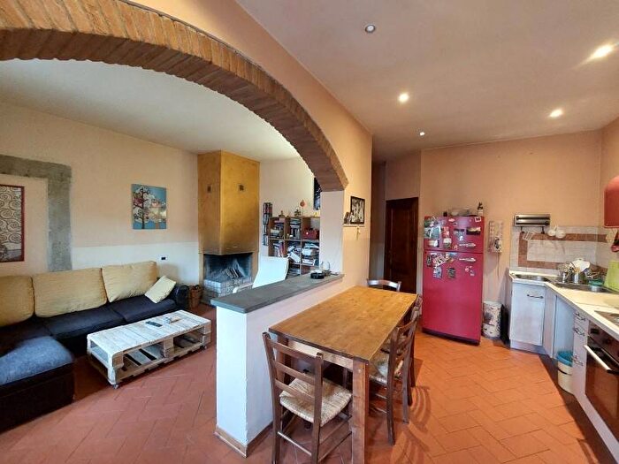 Appartamento con 5 locali in affitto in San Leo, Arezzo