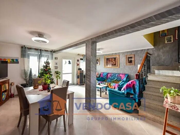 Casa con 6 locali in vendita in Strada Tagliaferro, Moncalieri