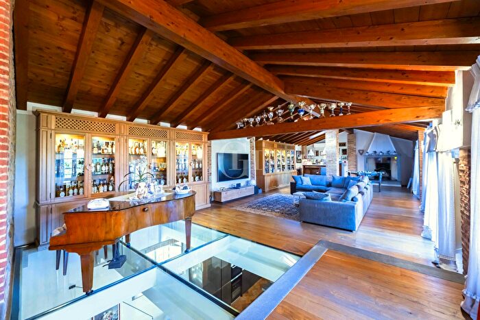 Casa con 10 locali in vendita in Cazzago San Martino