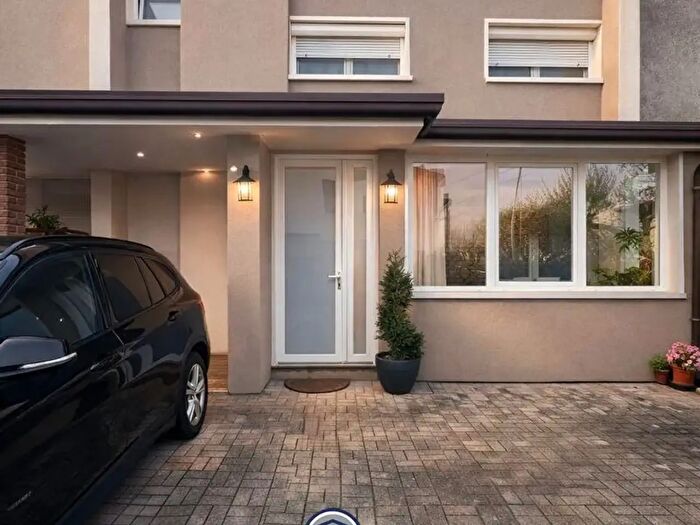 Casa trilocale in vendita in Via Cristoforo Colombo, Maserada Sul Piave