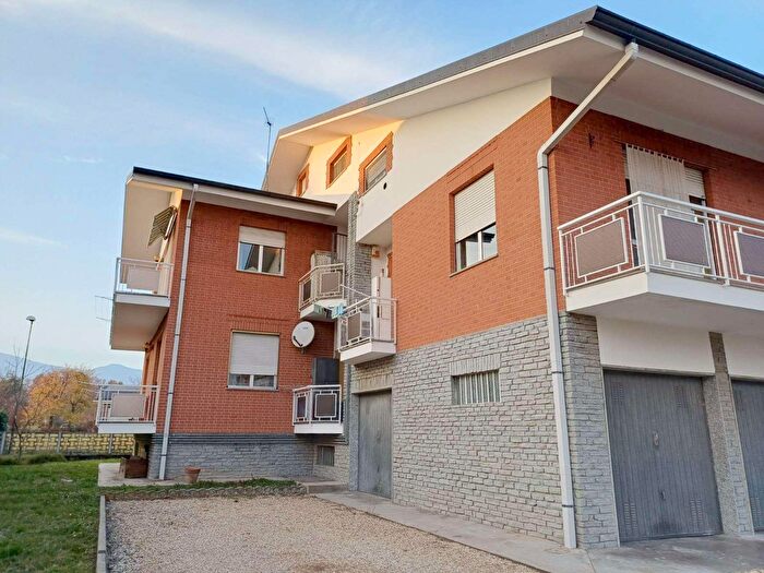 Appartamento quadrilocale in vendita in Via Caduti dellIpca, Robassomero