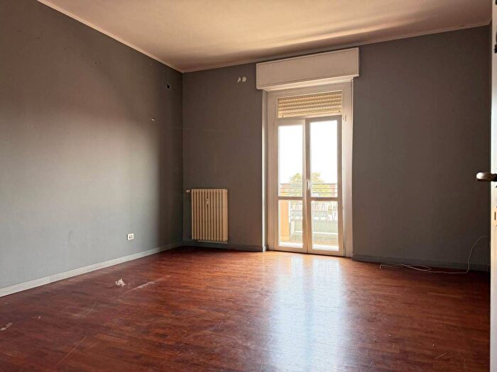 Appartamento quadrilocale in affitto in Via Luigi Galvani, Ospedale, Busto Arsizio