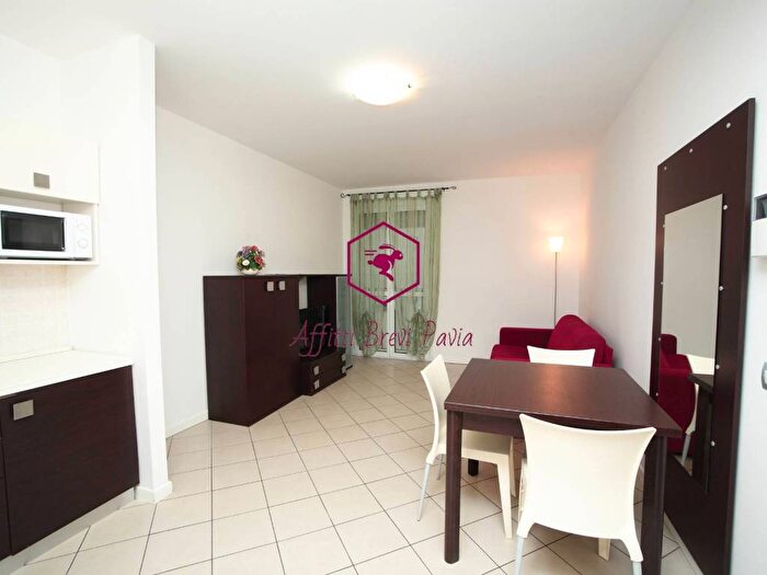 Appartamento bilocale in affitto in Via Alessandro Brambilla, Policlinico, Pavia