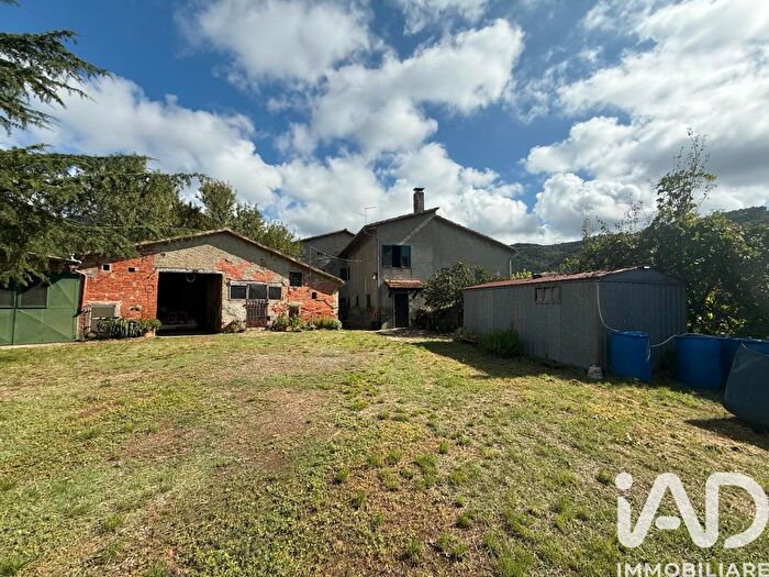 Casa con 12 locali in vendita in Localitãnbsp Vitiano, Arezzo