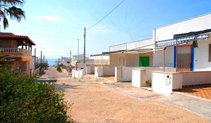 Casa trilocale in vendita in Via delle Pratoline, Salve