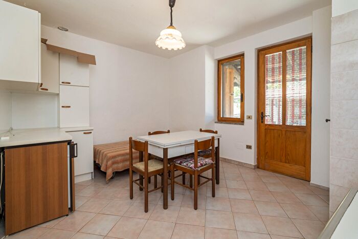 Casa bilocale in vendita in Vicolo Norea Festiona, Demonte