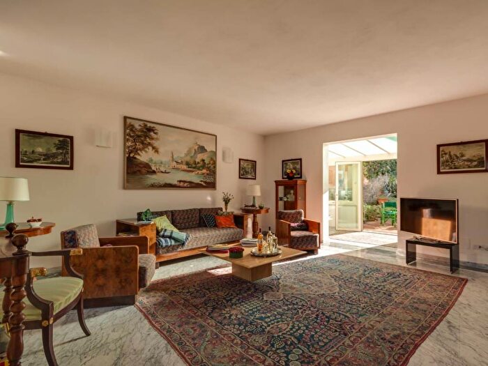Casa con 6 locali in affitto in Piazza Mino da Fiesole, Centro, Fiesole