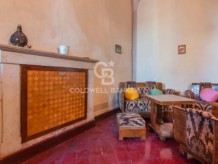 Appartamento con 7 locali in vendita in Via Roma, Saludecio