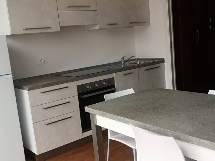 Appartamento quadrilocale in affitto in Via Chiesanuova, Chiesanuova, Padova