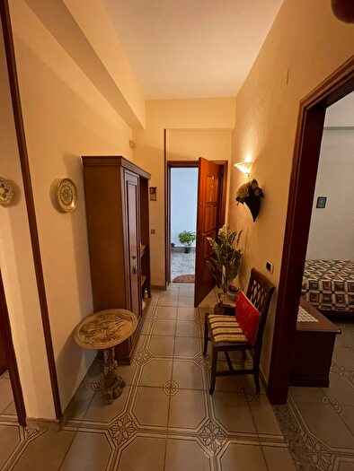 Appartamento bilocale in vendita in Via Dante Alighieri, Santo Stefano Di Camastra