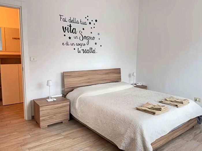 Appartamento monolocale in affitto in Corso Cortemilia, Alba
